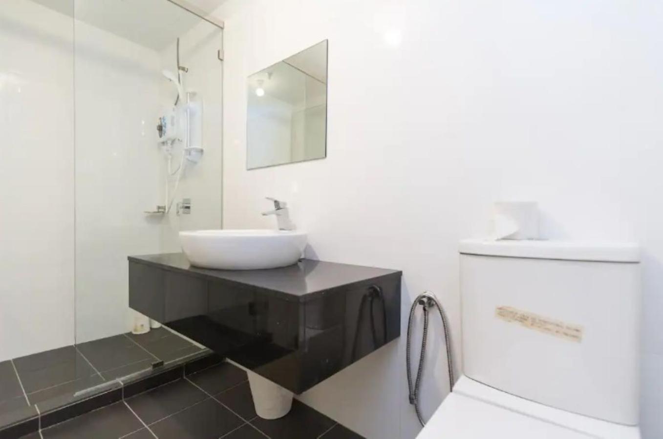 Maritime Suite Holiday Rental II George Town Extérieur photo